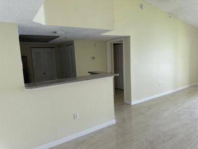 Lake Condo For Sale in Coconut Creek, Florida