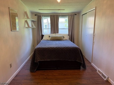 Welcome to your perfect lakefront RANCH retreat! This charming - photo 22