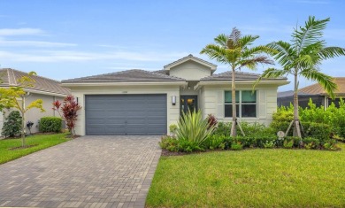 Lake Home For Sale in Port Saint Lucie, Florida