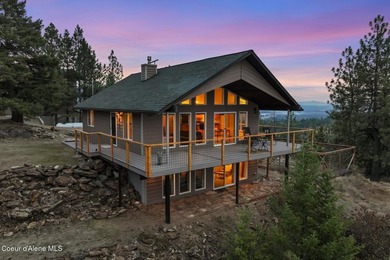 This extraordinary 21-acre mountain retreat offers panoramic - photo 42