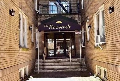 Hudson River Condo For Sale in Union City New Jersey