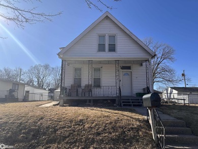 Mississippi River - Des Moines County Home For Sale in Burlington Iowa