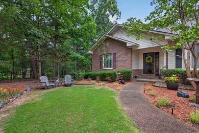 Spacious and exceptionally well-maintained home nestled in a - photo 4
