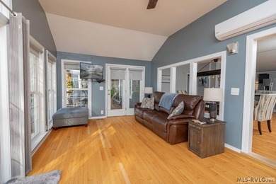 This fully furnished Lake Gaston waterfront home on Pea Hill - photo 11
