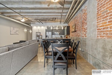 Adam Briley, M: , adam.briley,   - Modern 2-bedroom, 2-bath