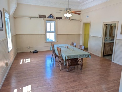 3 bedroom/1 bath apartment and business for sale. The upstairs