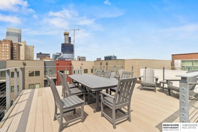 Adam Briley, M: , adam.briley,   - Modern 2-bedroom, 2-bath