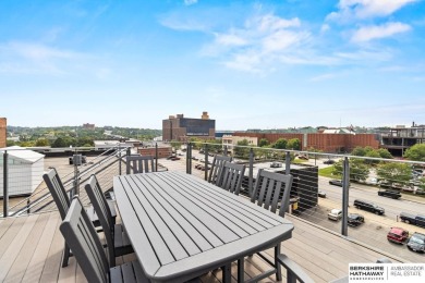 Adam Briley, M: , adam.briley,   - Modern 2-bedroom, 2-bath