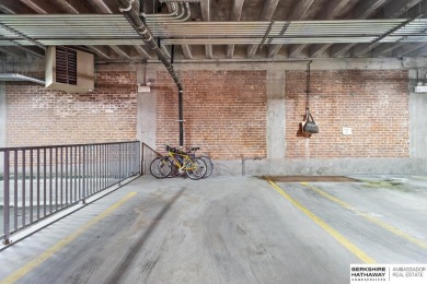 Adam Briley, M: , adam.briley,   - Modern 2-bedroom, 2-bath