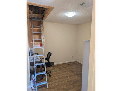 3 bedroom/1 bath apartment and business for sale. The upstairs