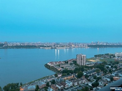 Welcome to your private retreat in the sky at Horizon House - photo 10