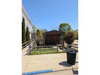 3 bedroom/1 bath apartment and business for sale. The upstairs