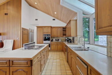 Unrestricted Waterfront Estate with 600+ Ft Shoreline - photo 29