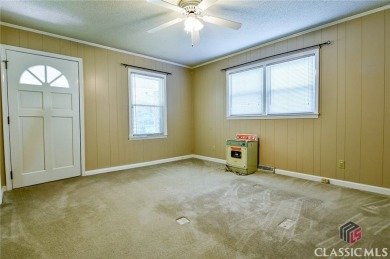 Lake Home For Sale in Hartwell, Georgia