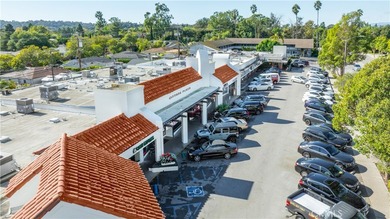 We are pleased to offer for sale an incredible multi- Tenant - photo 3