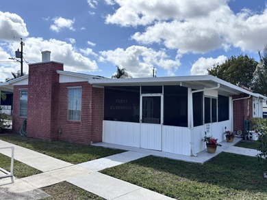 LOW HOA + NO LAND LEASE + LOW RE TAXES = AFFORDABLE 55+ LIVING! - photo 15
