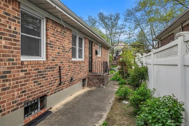 JUST REDUCED $130,000! Oversized Corner Property in a Prime - photo 19