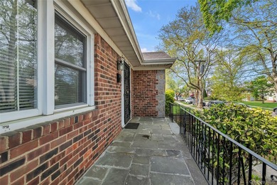 JUST REDUCED $130,000! Oversized Corner Property in a Prime - photo 23