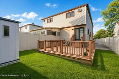 Welcome to 120 Ridgewood Avenue, a spacious semi-attached home - photo 29
