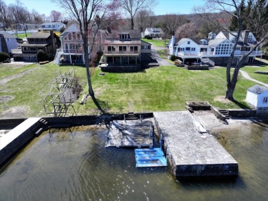 Candlewood Lake Direct Waterfront Home
NEW PRICE! - photo 12