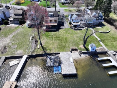 Candlewood Lake Direct Waterfront Home
NEW PRICE! - photo 15