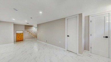 Welcome to this one-of-a-kind, fully gut-renovated 3-level - photo 28