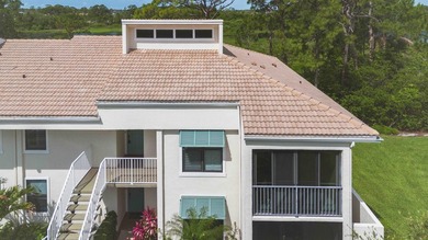 Spectacular 3 bedroom, 2 bath second floor condo WITH DETACHED - photo 4