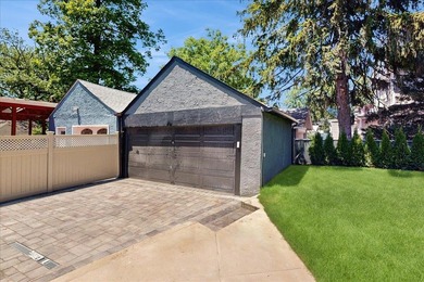 Welcome to this one-of-a-kind, fully gut-renovated 3-level - photo 35