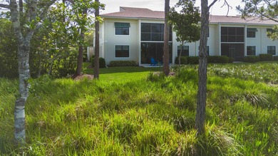 Spectacular 3 bedroom, 2 bath second floor condo WITH DETACHED - photo 5