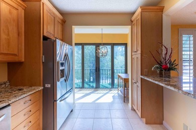 Spectacular 3 bedroom, 2 bath second floor condo WITH DETACHED - photo 8