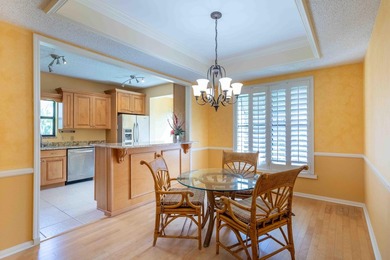 Spectacular 3 bedroom, 2 bath second floor condo WITH DETACHED - photo 10