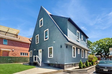 Welcome to this one-of-a-kind, fully gut-renovated 3-level - photo 41