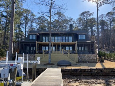 Lake Home For Sale in Alexander City, Alabama