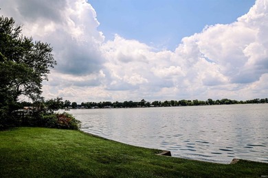 Experience stunning views of Lake Bruce from both the main level - photo 4