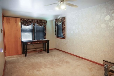 Experience stunning views of Lake Bruce from both the main level - photo 8