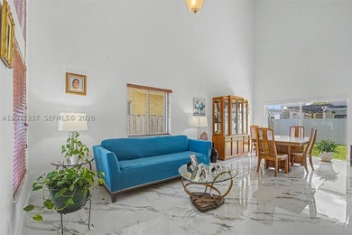 Fantastic, light and bright, 4-bedroom 3 bath, 2 story home - photo 3