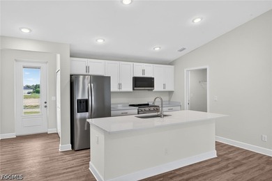 MOVE IN READY - HOT LISTING ALERT - $18,000 (5%) BUILDER CREDIT - photo 5