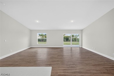 MOVE IN READY - HOT LISTING ALERT - $18,000 (5%) BUILDER CREDIT - photo 9