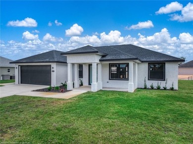 Welcome to this modern 3 bed, 2 bath home,2 car garage with - photo 1