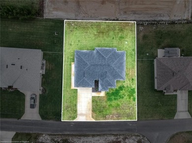 Welcome to this modern 3 bed, 2 bath home,2 car garage with - photo 6