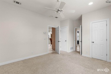 Bridge Creek corner lot with side-entry garage. Open kitchen - photo 23