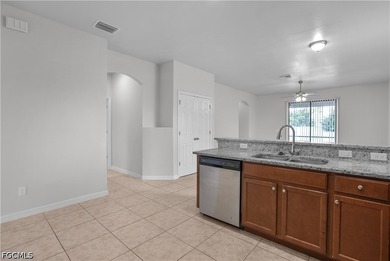 Welcome to your piece of paradise in highly desirable Southwest - photo 5