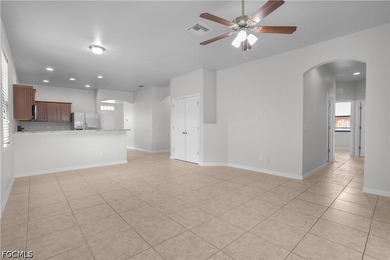 Welcome to your piece of paradise in highly desirable Southwest - photo 6