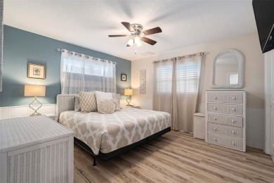 STEPS TO THE BEACH | 4-UNIT COMPOUND | GULF + INTRACOASTAL - photo 27
