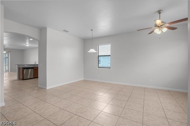 Welcome to your piece of paradise in highly desirable Southwest - photo 8