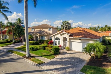 (private lake, pond, coastal) Home Sale Pending in Fort Myers Florida