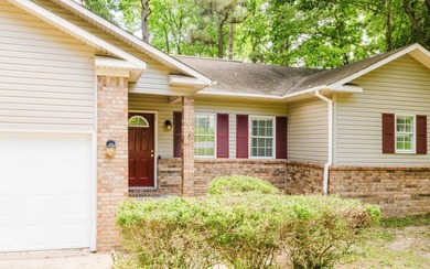 Centrally located in Benton, this beautifully updated home - photo 2