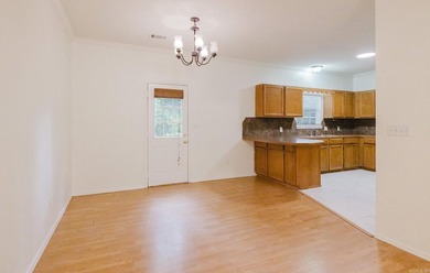 Centrally located in Benton, this beautifully updated home - photo 5