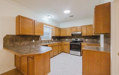 Centrally located in Benton, this beautifully updated home - photo 7