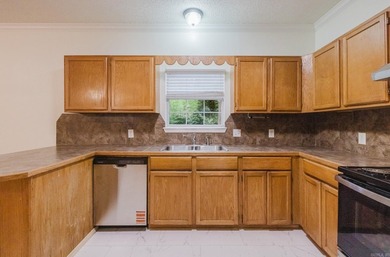 Centrally located in Benton, this beautifully updated home - photo 8